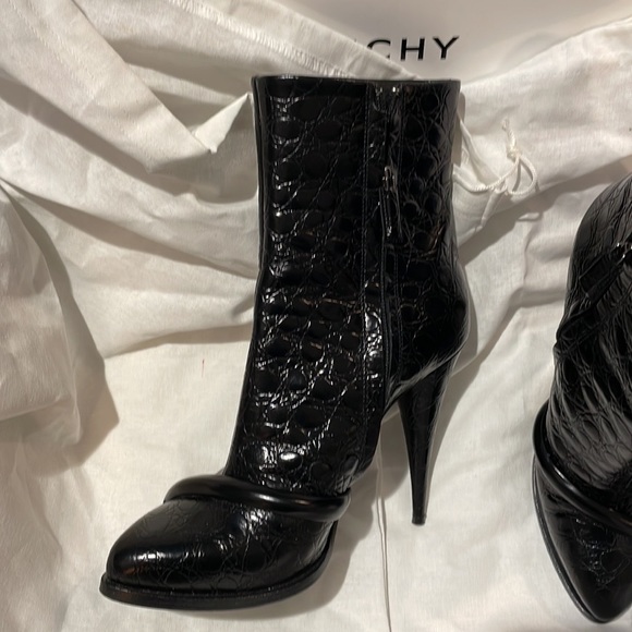Givenchy Doodle Ankle Boot Black Croc Print Size 38.5. - Picture 7 of 14